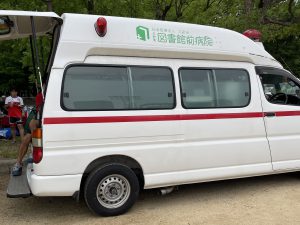 平野東救急車